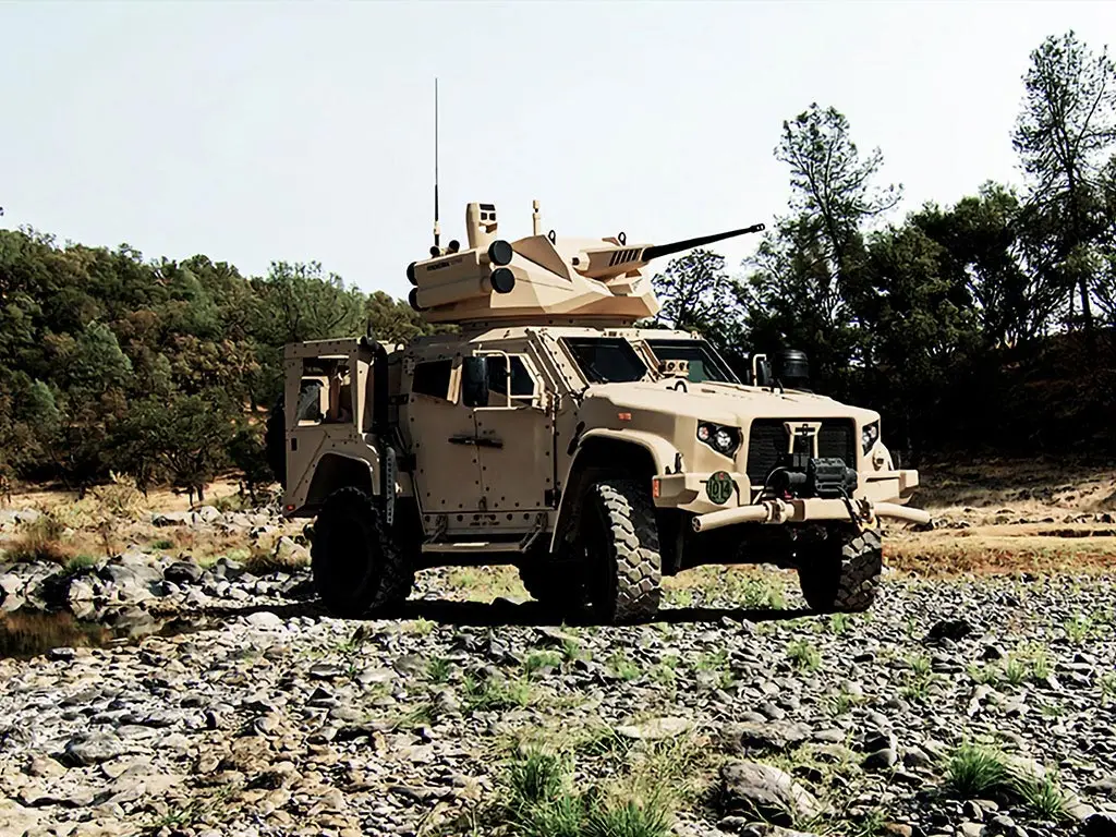 Oshkosh Defense JLTV with CPWS on a rock covered terrain.