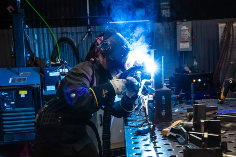 240507_Osh_Def_Welders_210